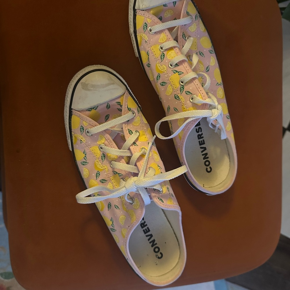 Cute citrus pattern converse